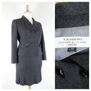 Tahari Womens Plus Size Petite Gray Tweed Skirt Suit 14P Formal Business Career